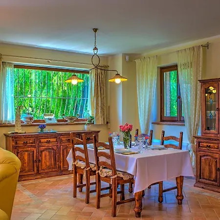 Villa Le Rose 4